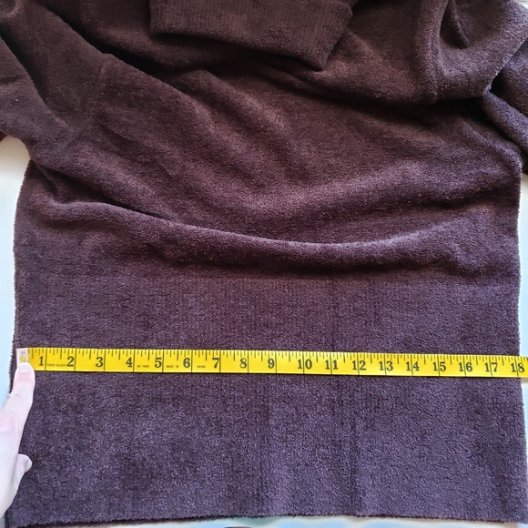 Gabriella Rossi Soft Ribbed Waist Hem Sweater - Picture 8 of 8